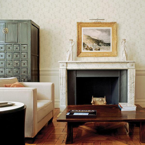 A Street Prints Robert Off-White Clover Wallpaper