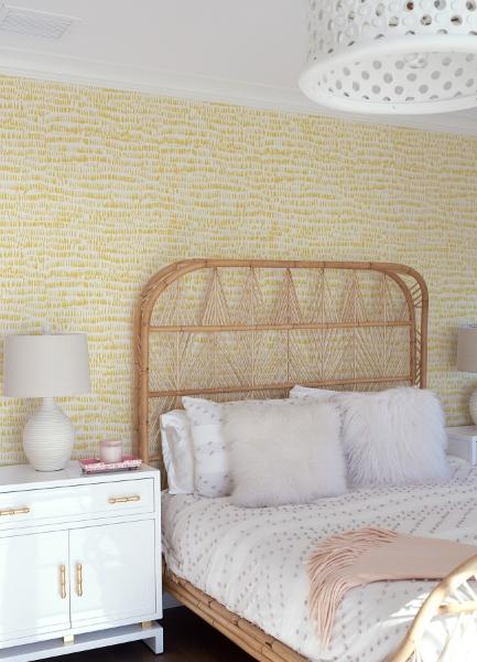 A Street Prints Runes Yellow Brushstrokes Wallpaper