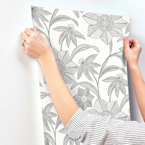 A Street Prints Star Flower Charcoal Floral Trail Wallpaper
