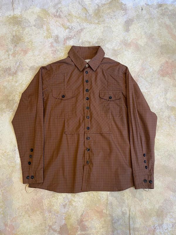 a tentative atelier Arrow K. Shirt