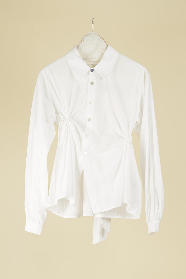 a tentative atelier Åse H. Shirt