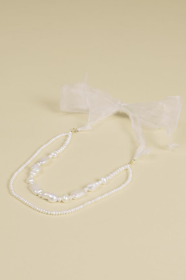 a tentative atelier Eleonora Ab. Necklace