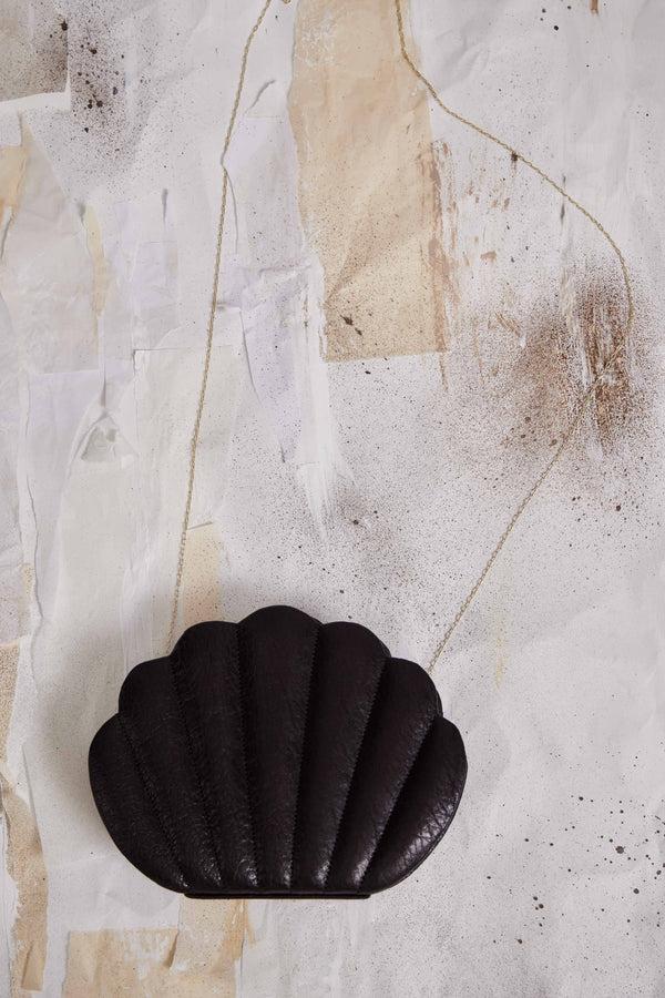 A Tentative Atelier Esmé Bag