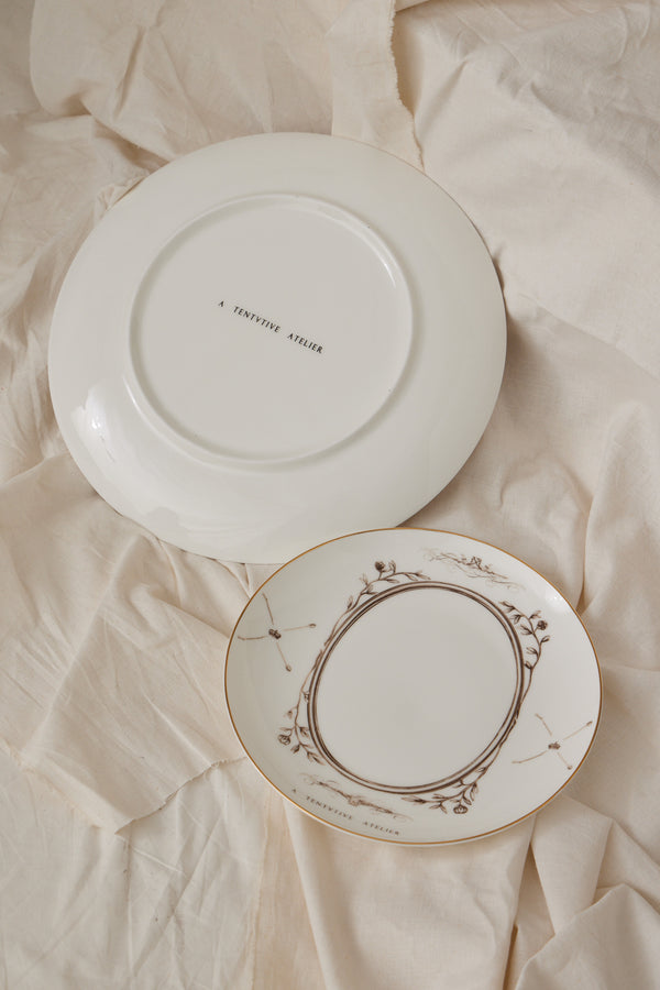 A Tentative Atelier Essi R. Porcelain 8.5''