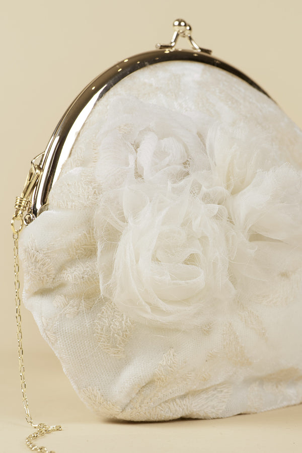 A Tentative Atelier Eve Bag