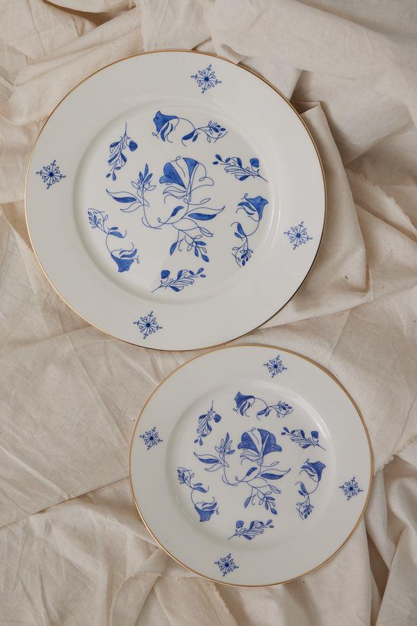 A Tentative Atelier Evelin W.A. Porcelain 8''