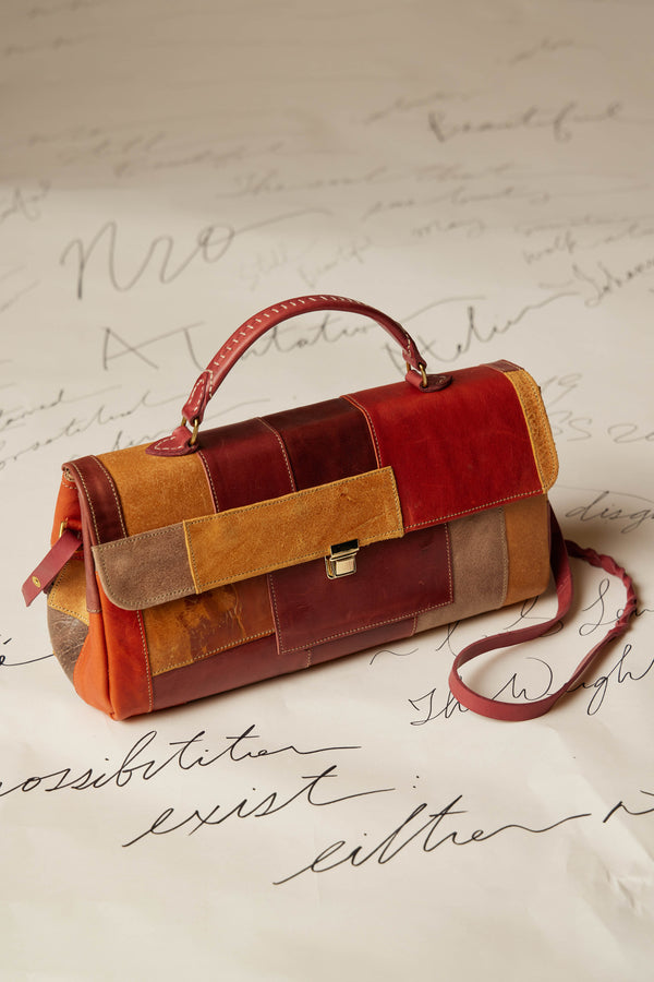 a tentative atelier Evlynn S. Bag