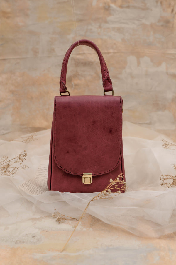 a tentative atelier Evonne Bag