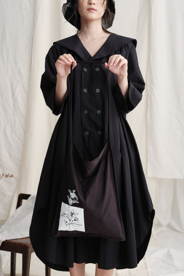 A Tentative Atelier Floral Print Tote Bag