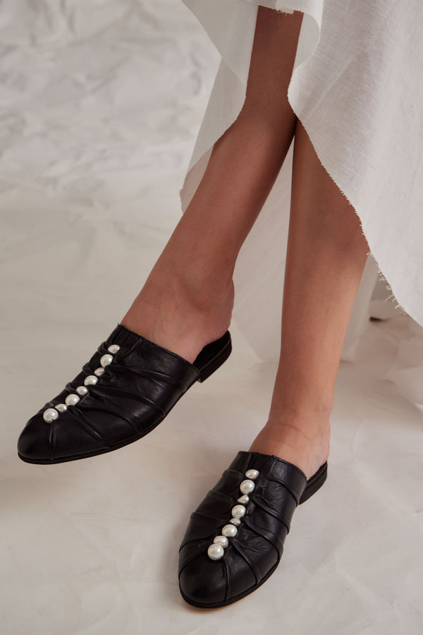 A Tentative Atelier Highsmith Mule Slippers