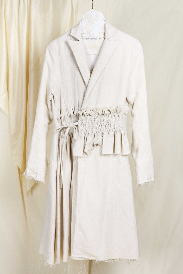 a tentative atelier Jonis A. Jacket