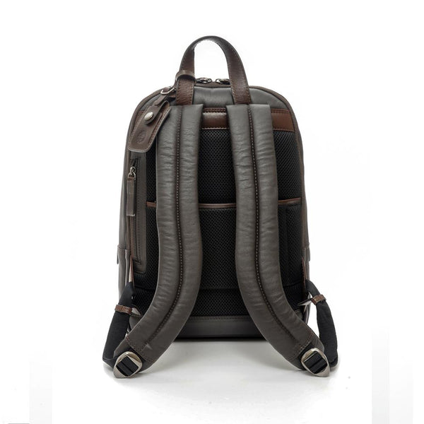 A.g. Spalding & Bros. 520 Fifth Avenue New York Round Medium Tech Leather Backpack TESTA MORO
