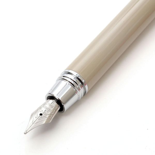 A.g. Spalding & Bros. 520 Fifth Avenue New York SHORT CLASSIC FOUNTAIN PEN BEIGE