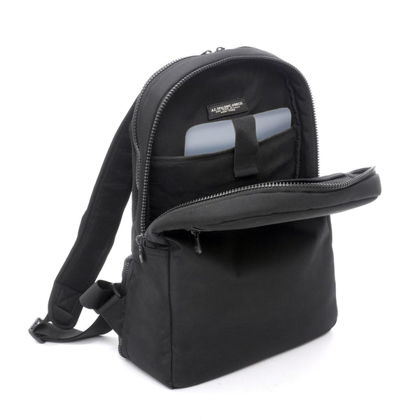 A.g. Spalding & Bros. 520 Fifth Avenue New York STREEt Round Backpack BLACK