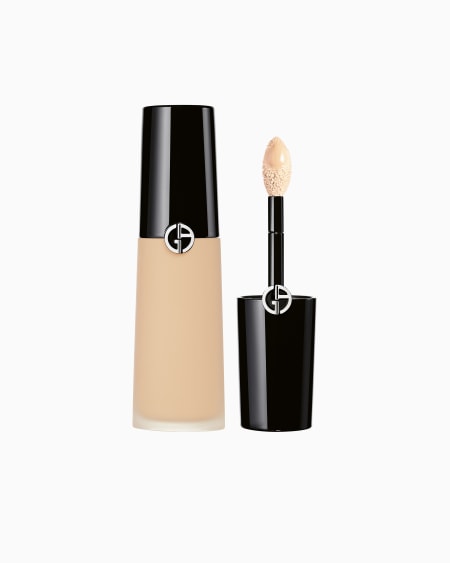 a|x armani exchange 3 - Very Fair Golden Luminous Silk Concealer