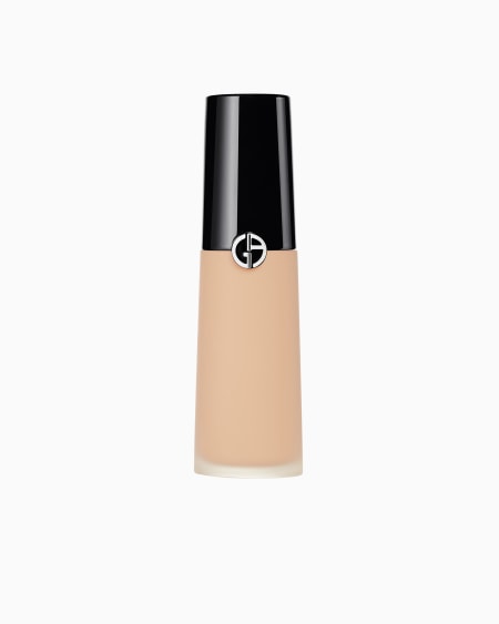 A|x Armani Exchange 4 - Light Golden Luminous Silk Concealer