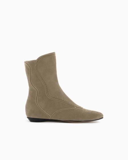 a|x armani exchange Embroidered suede ankle boots