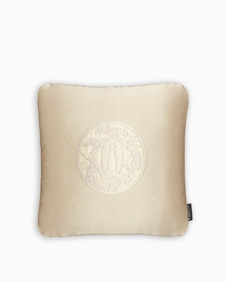 a|x armani exchange JAPAN Decorative cushion