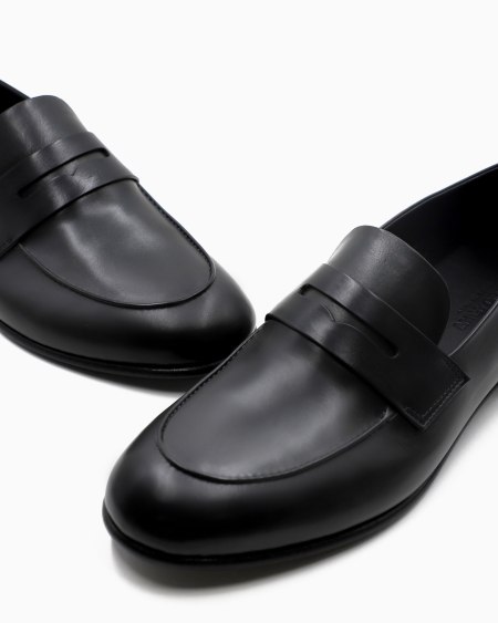 A|x Armani Exchange Leather Loafers