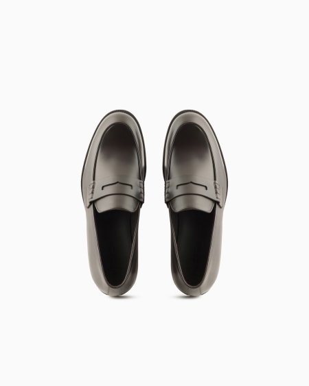 A|x Armani Exchange Leather Loafers