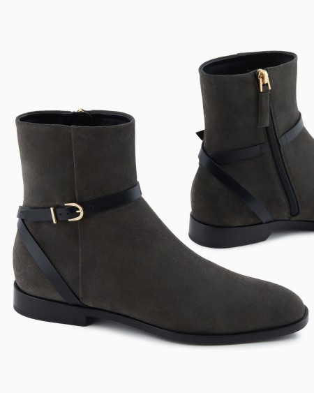 A|x Armani Exchange Suede And Calfskin Ankle Boots