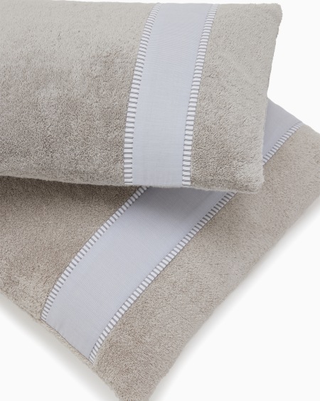 A|x Armani Exchange TEODORA Rectangular Cushion