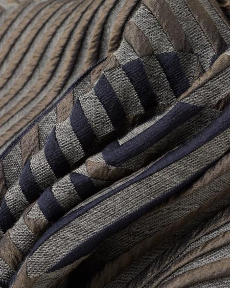 A|x Armani Exchange Jacquard Virgin Wool And Silk Stole