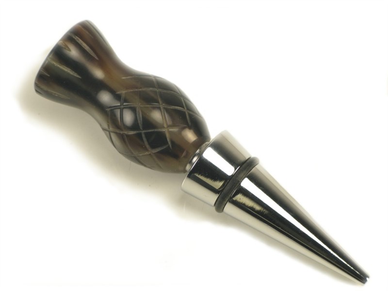 abbeyhorn Bottle Stopper - Cow Horn - Thistle End