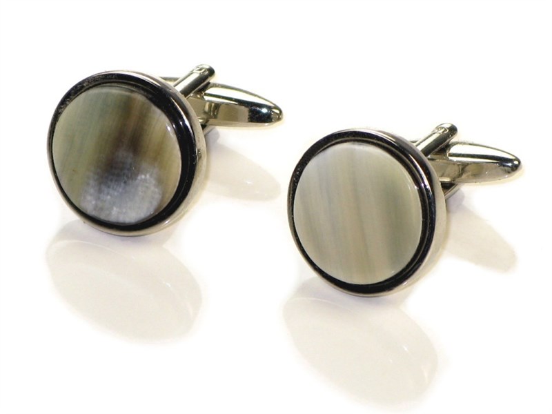 abbeyhorn Cufflinks - Round - Cow Horn