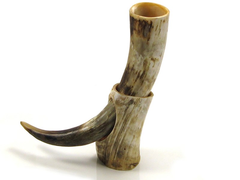 abbeyhorn Drinking Horn On Stand - Rough