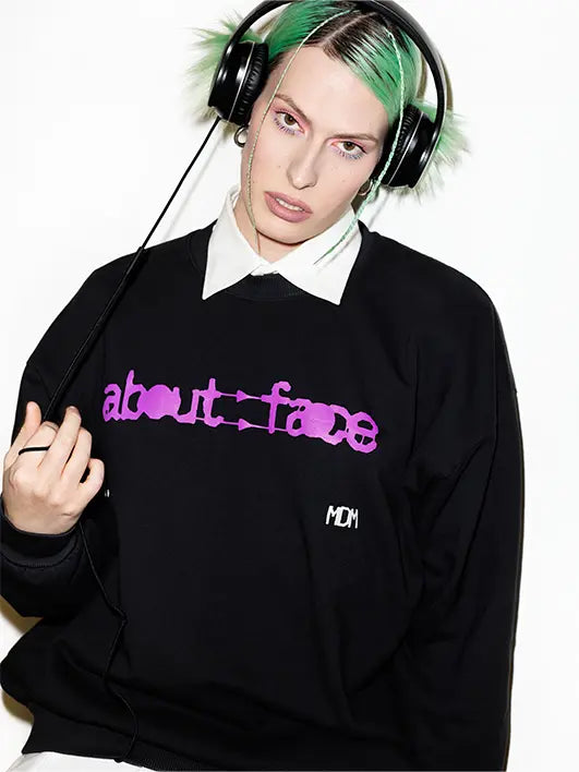 About Face BLACK CREWNECK Medium