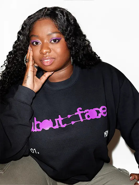 about face BLACK CREWNECK Medium