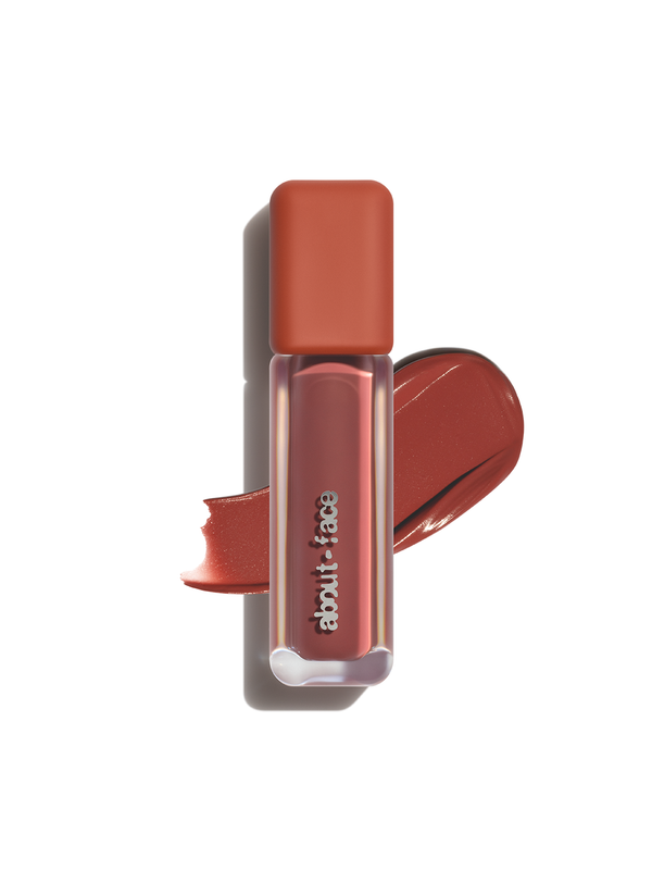 about face BLURRED MATTE LIP PLUMP KISMET