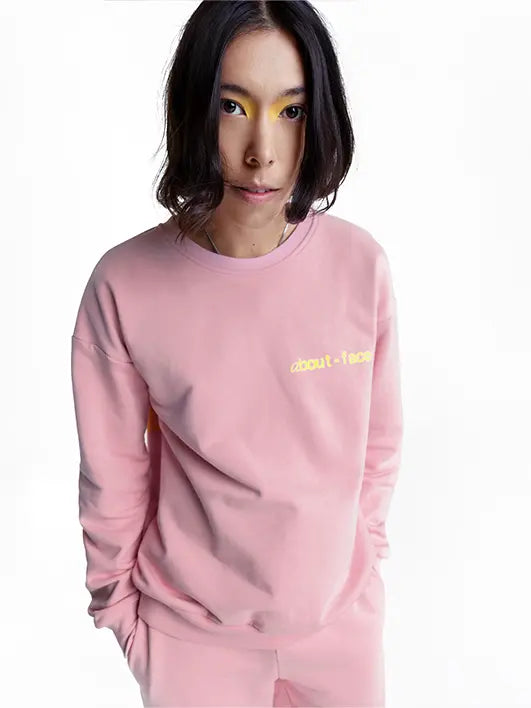 About Face MOODY MAUVE CREWNECK Large