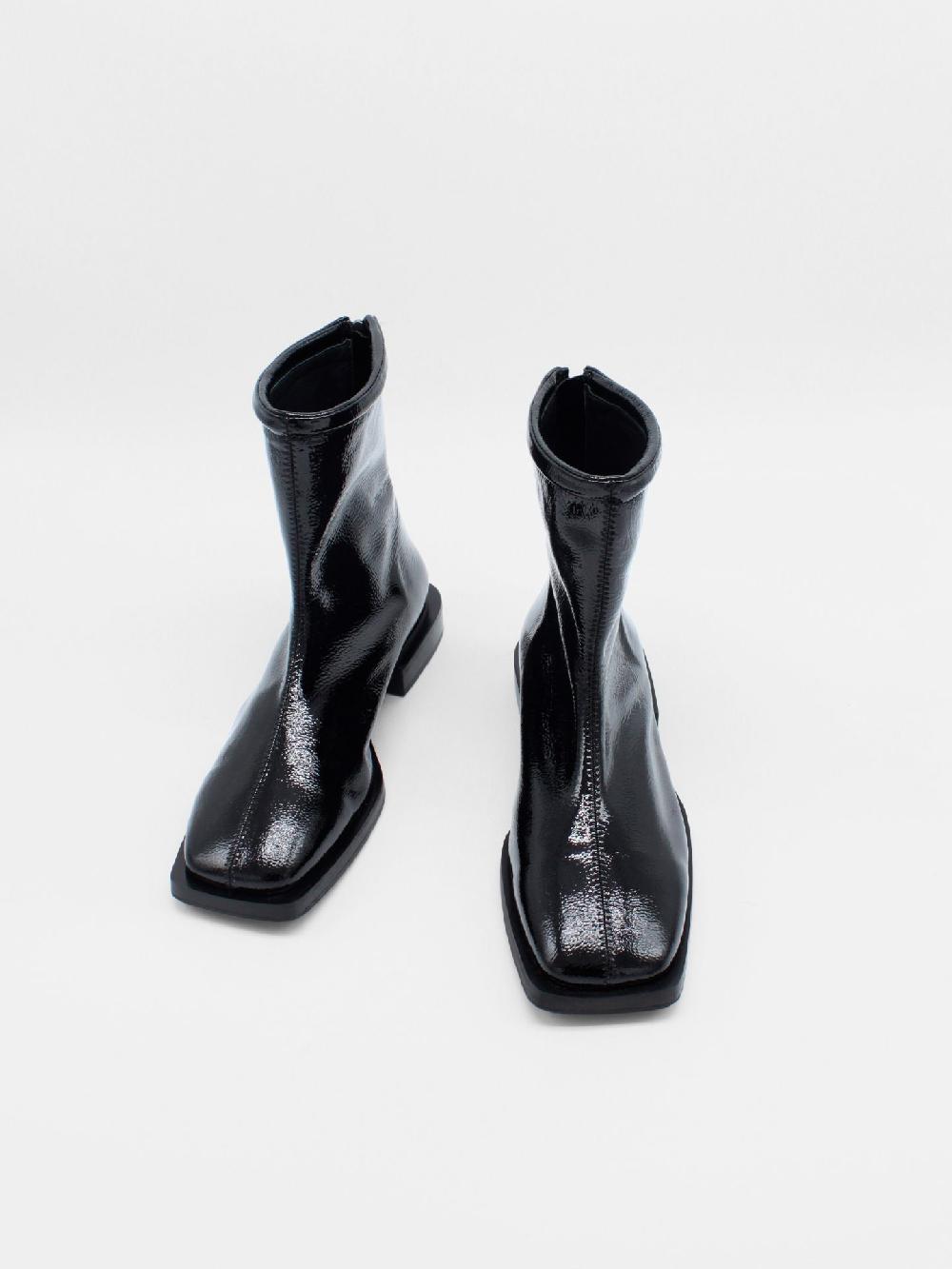 About Arianne Dean Night Boots