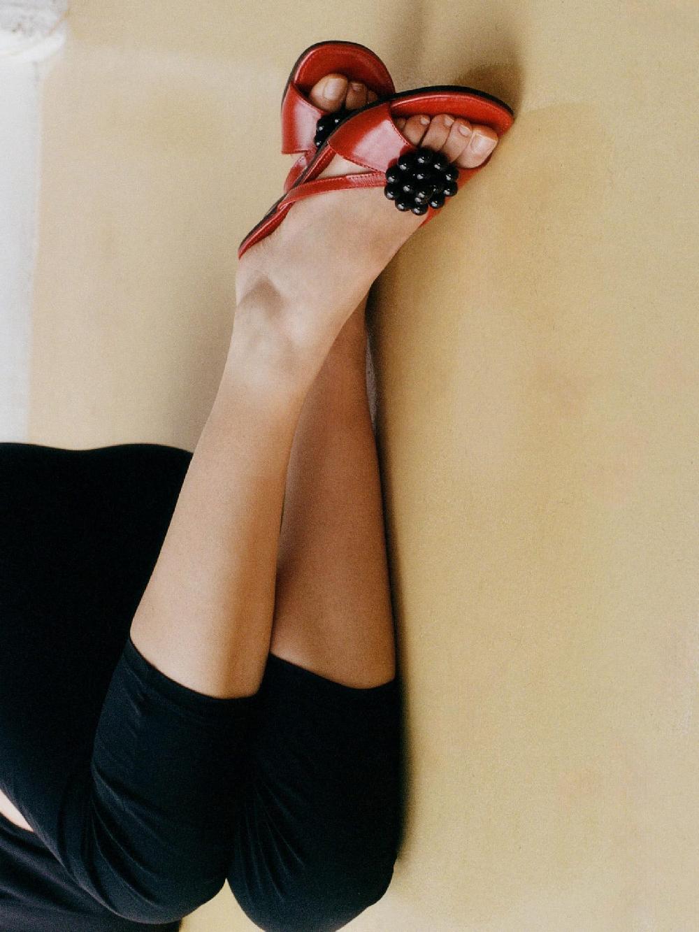 about arianne Flora Red Sandals