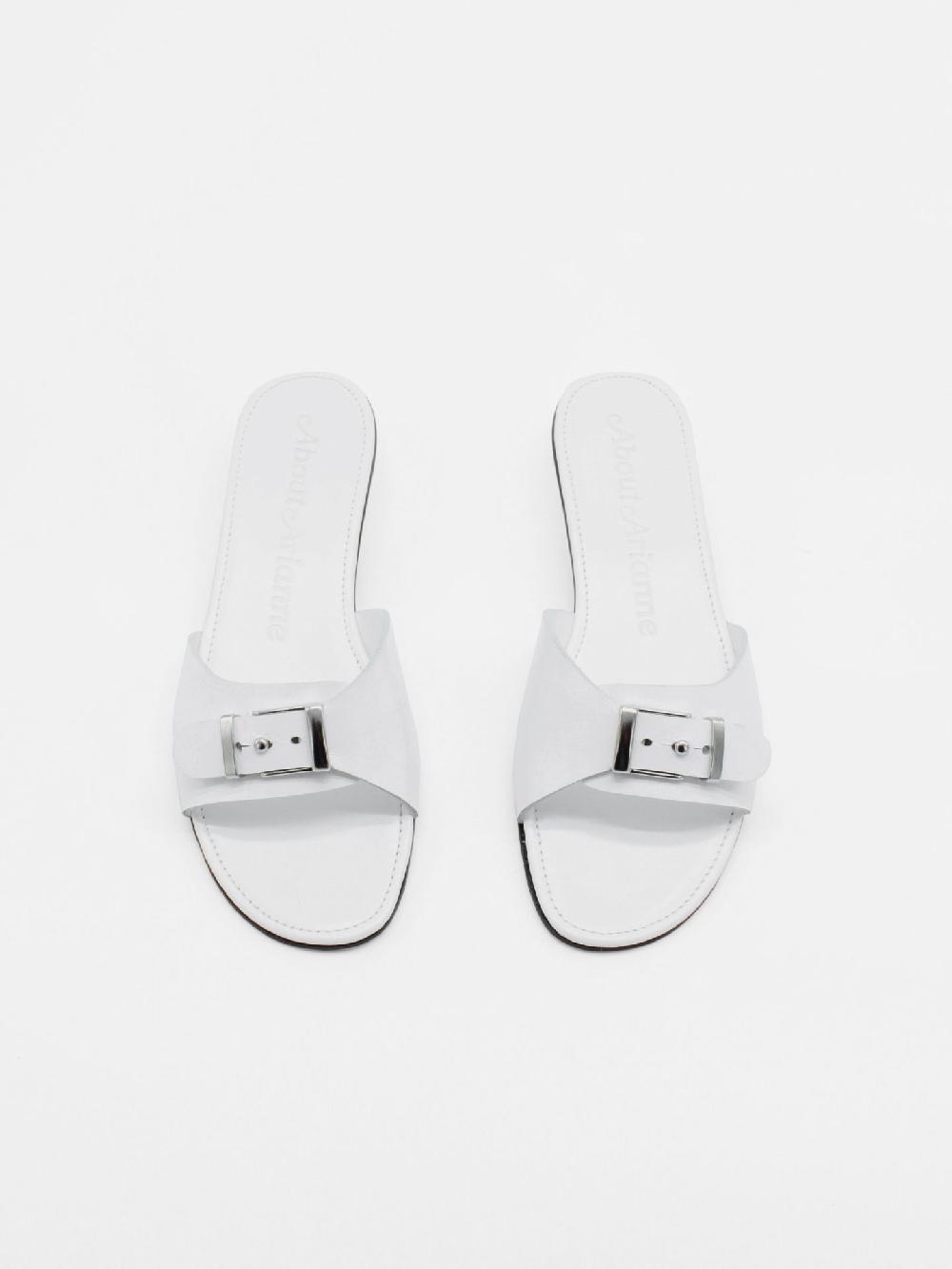 About Arianne Nua White Sandals