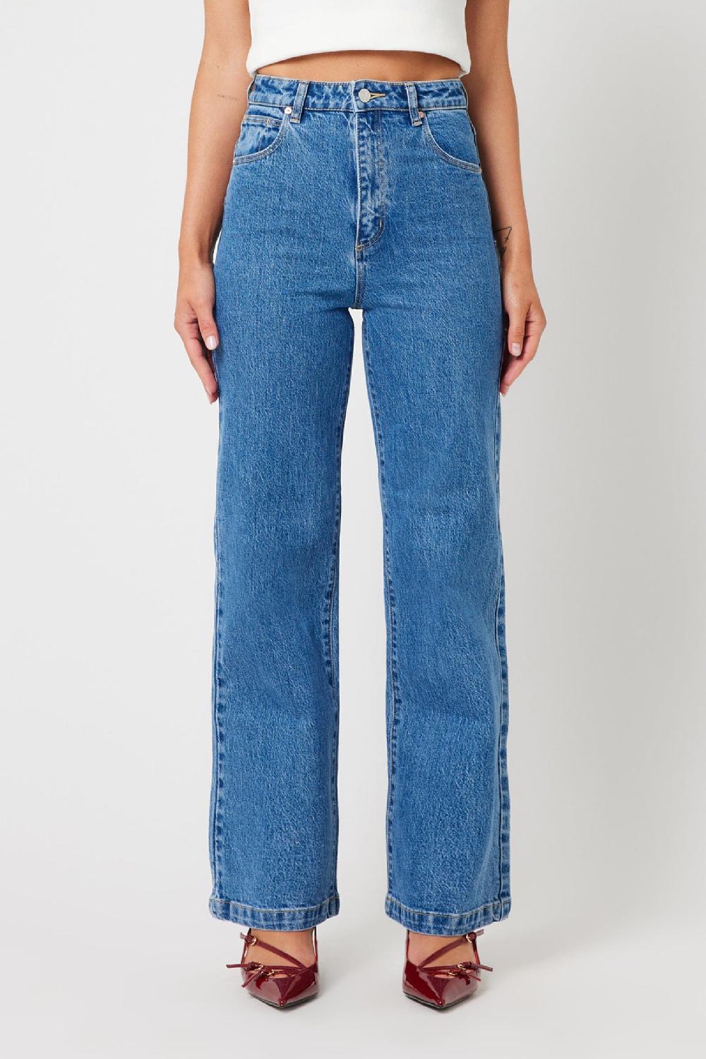 Abrand 94 High & Wide Chantell Organic