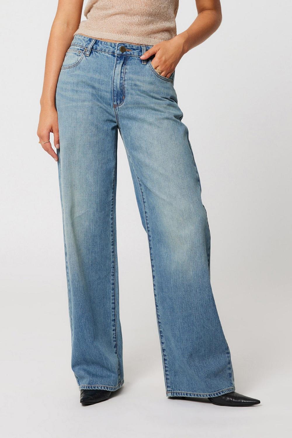 Abrand 95 Mid Baggy Gisele