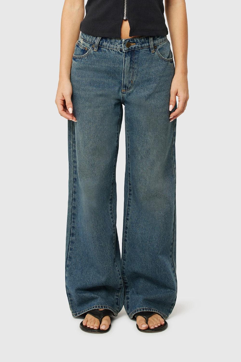 Abrand 95 Mid Baggy Petite Hilton