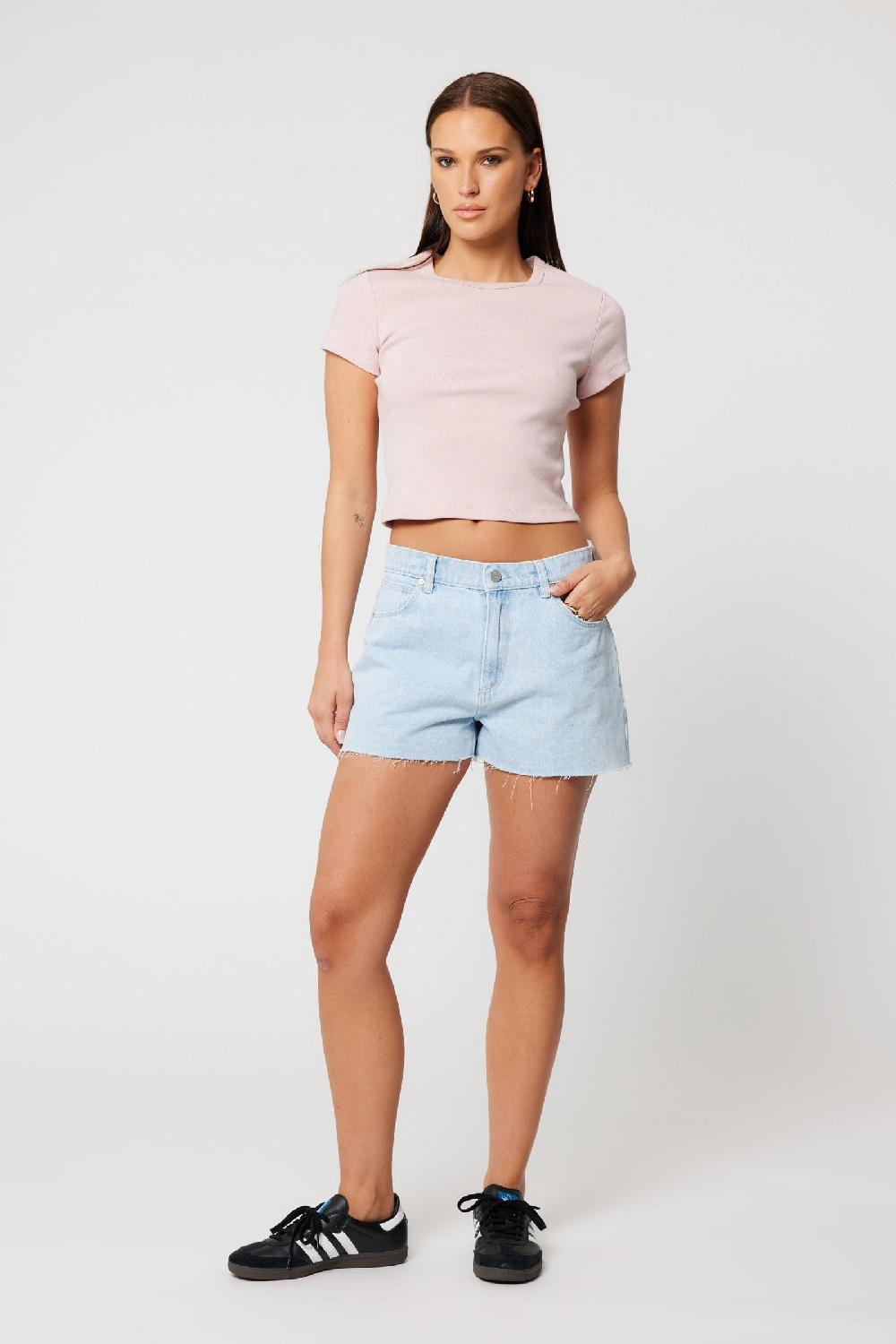 Abrand 95 Mid Baggy Short - Kate
