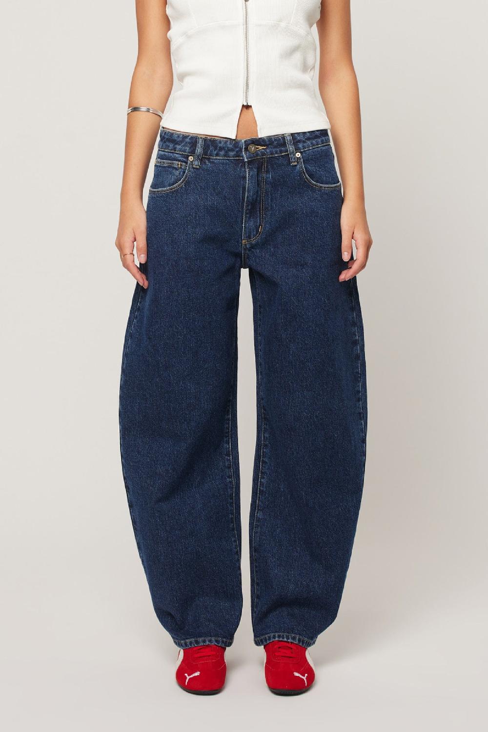 Abrand 95 Mid Barrel Jean Tara
