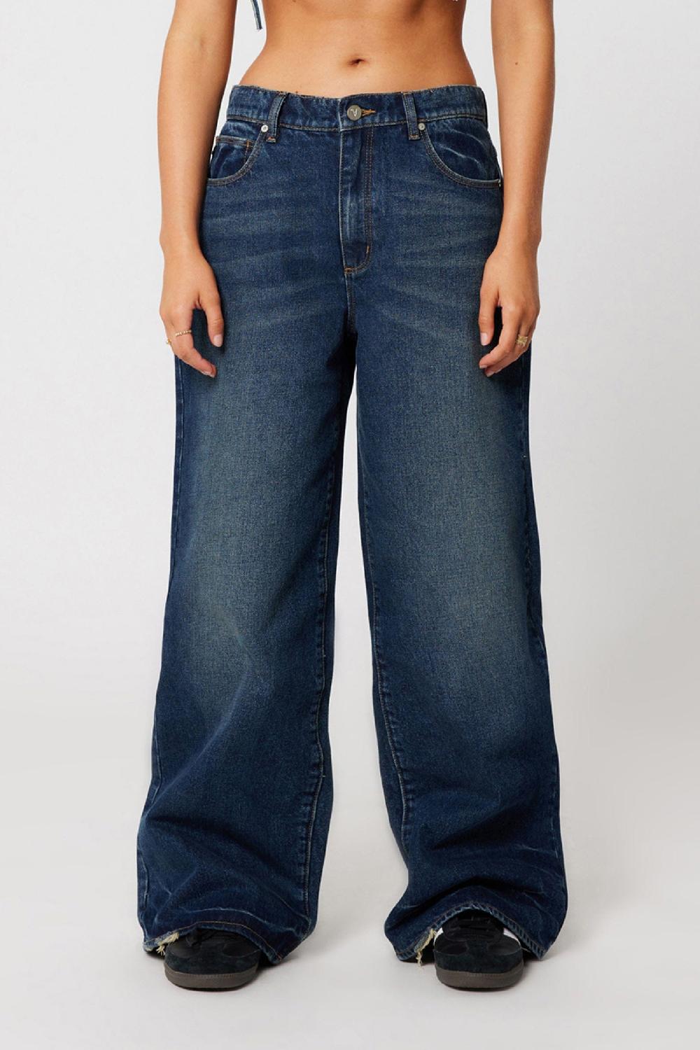 Abrand 95 Mid Super Baggy Cory