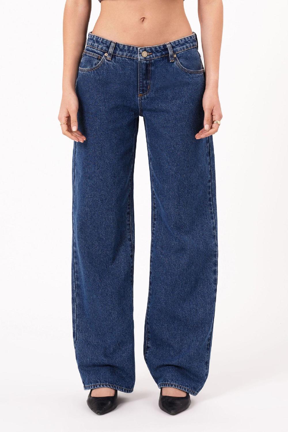 Abrand 99 Low Baggy Bella