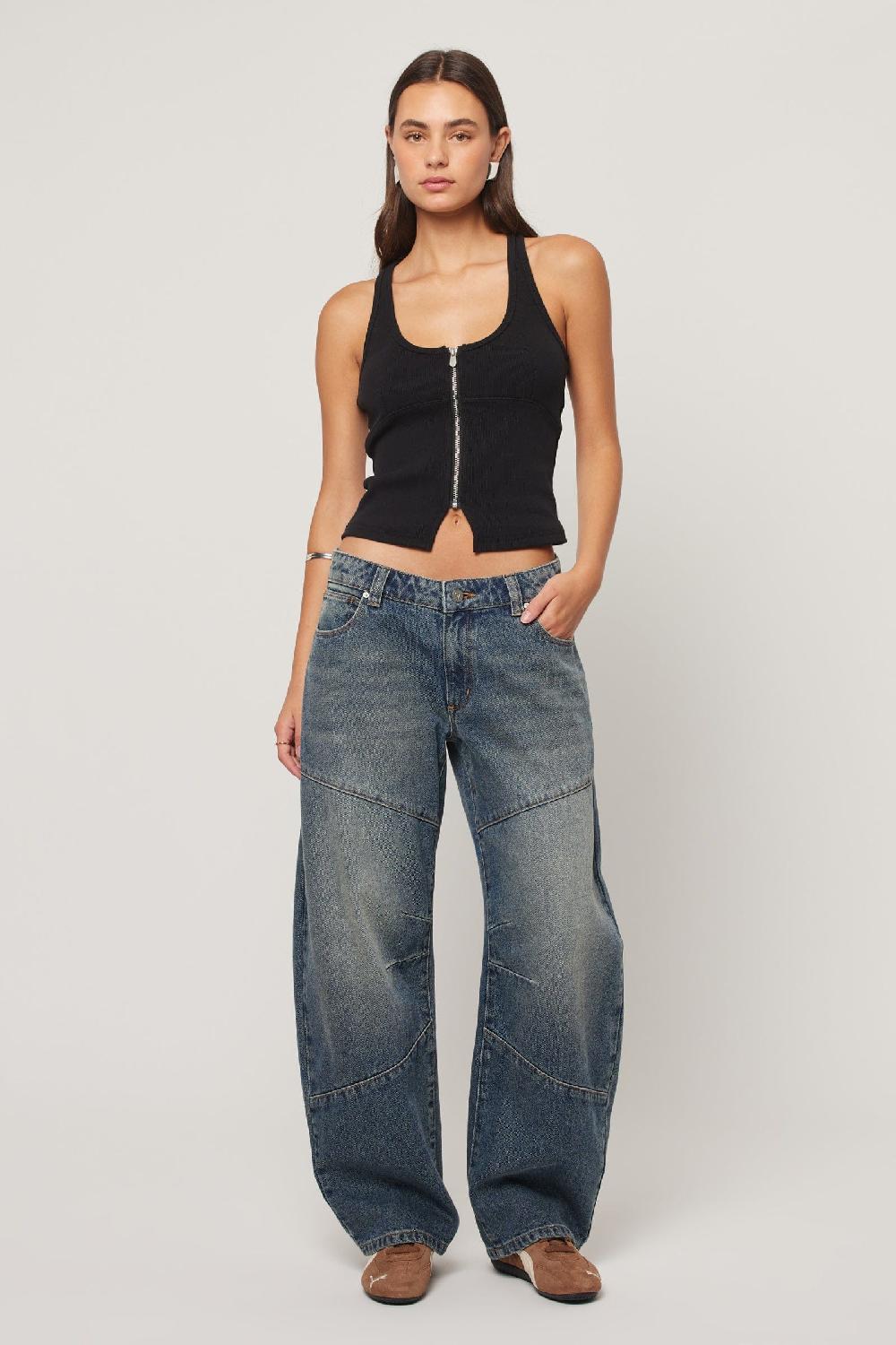 Abrand 99 Low Barrel Jean Amalie