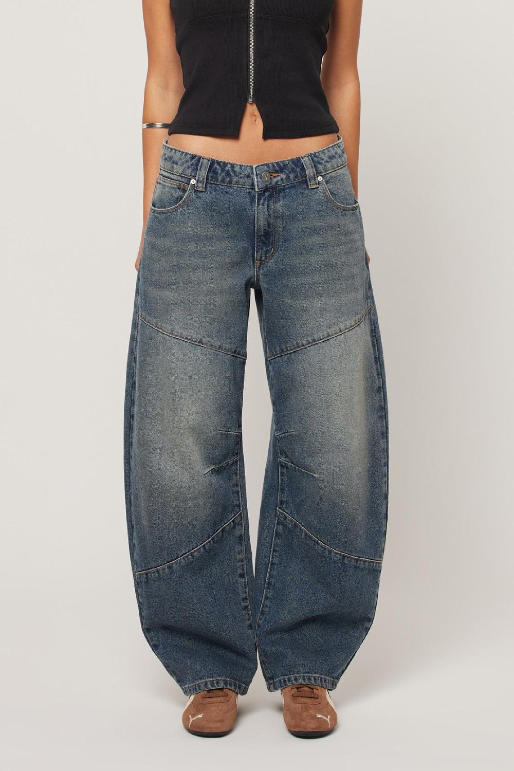 Abrand 99 Low Barrel Jean Amalie