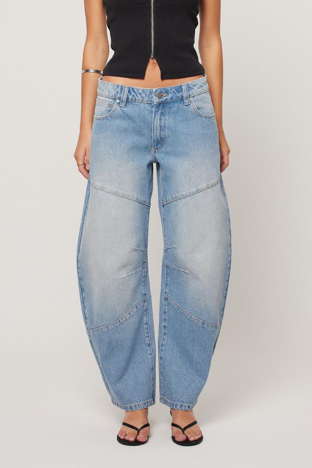 Abrand 99 Low Barrel Jean Gigi Worn