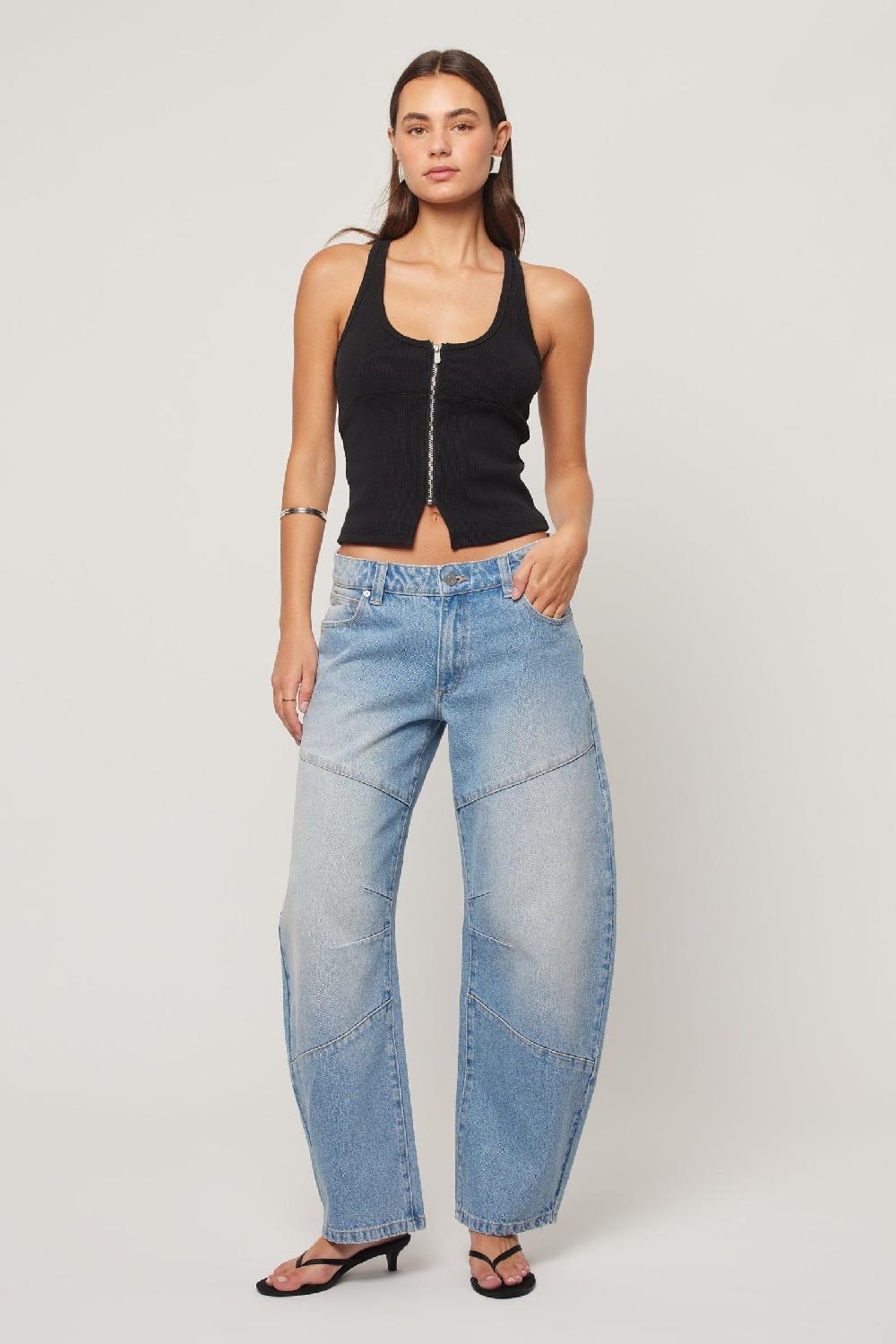 abrand 99 Low Barrel Jean Gigi Worn