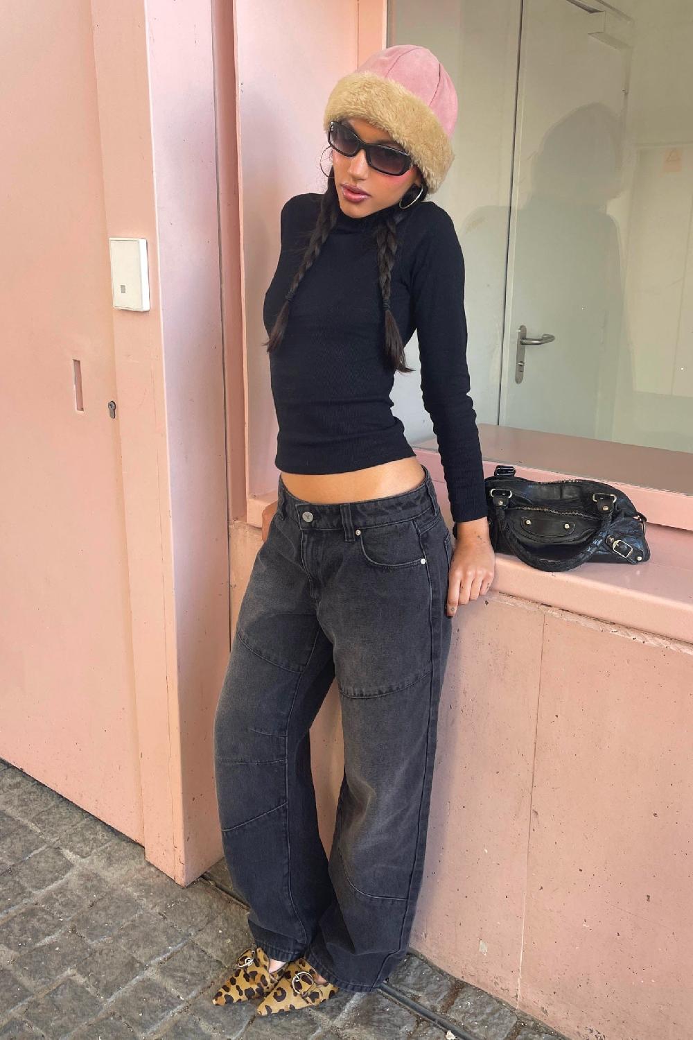 abrand 99 Low Barrel Jean Sophie Worn