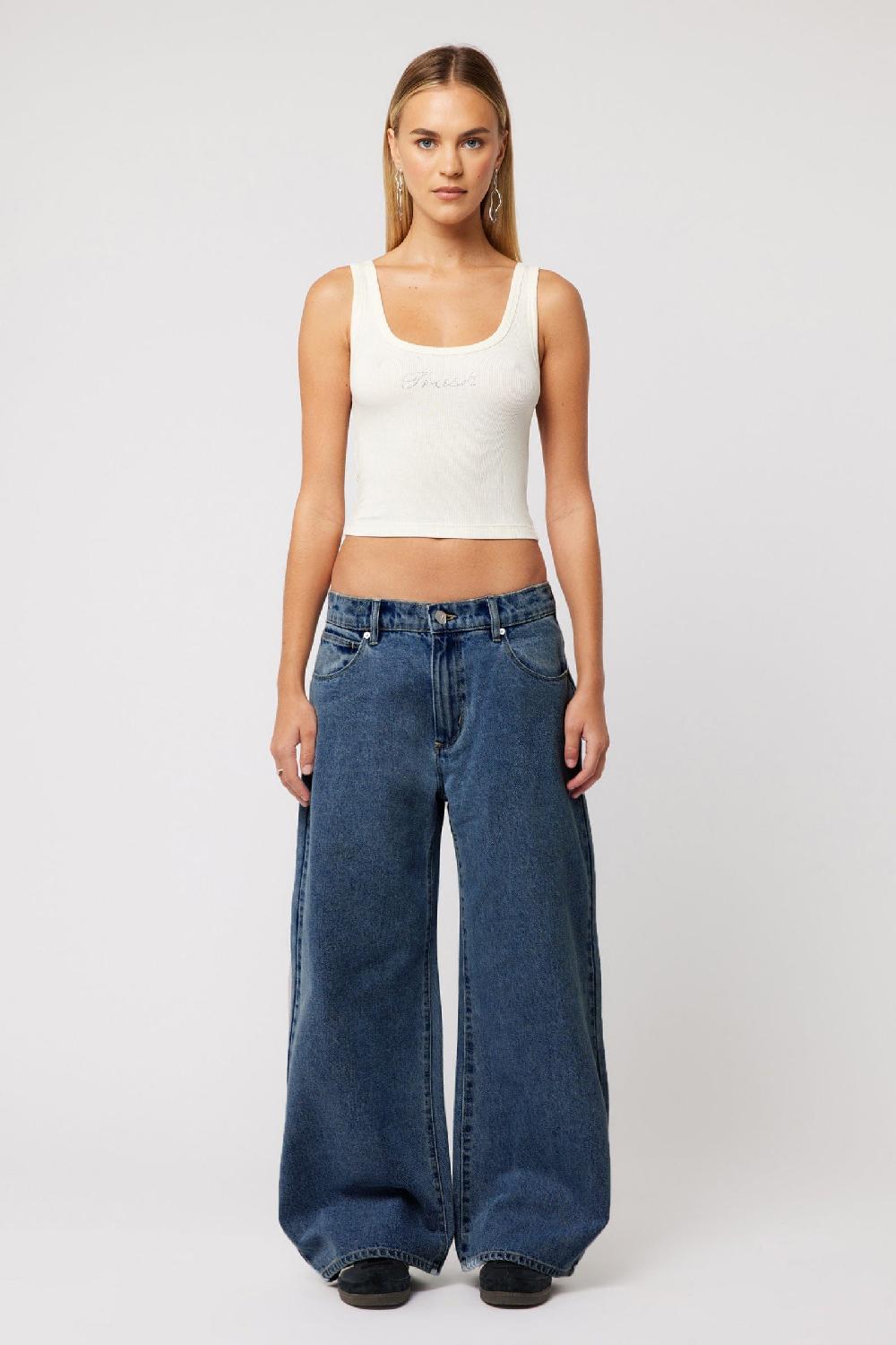 Abrand 99 Low Mega Baggy Lola